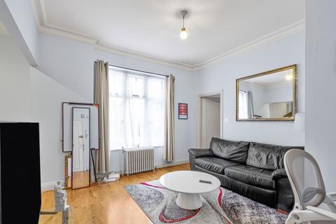 1 bedroom flat for sale, Hallam Street, London W1W