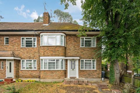 2 bedroom maisonette for sale, Queens Road, Kingston Upon Thames KT2