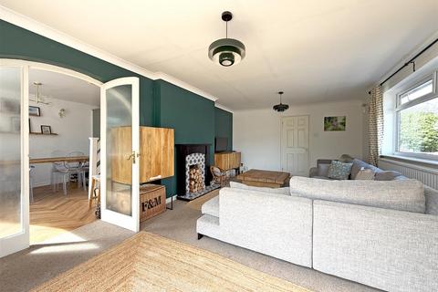 5 bedroom detached house for sale, Church Road, Dorrington, Shrewsbury