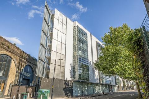 2 bedroom apartment for sale, Consort Road, London