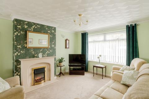 undefined, Bristol BS16