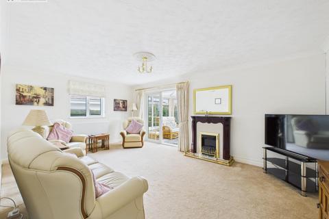 4 Venton Drive, Westward Ho, Bideford, EX39 1HL
