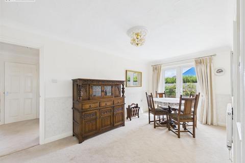 4 Venton Drive, Westward Ho, Bideford, EX39 1HL