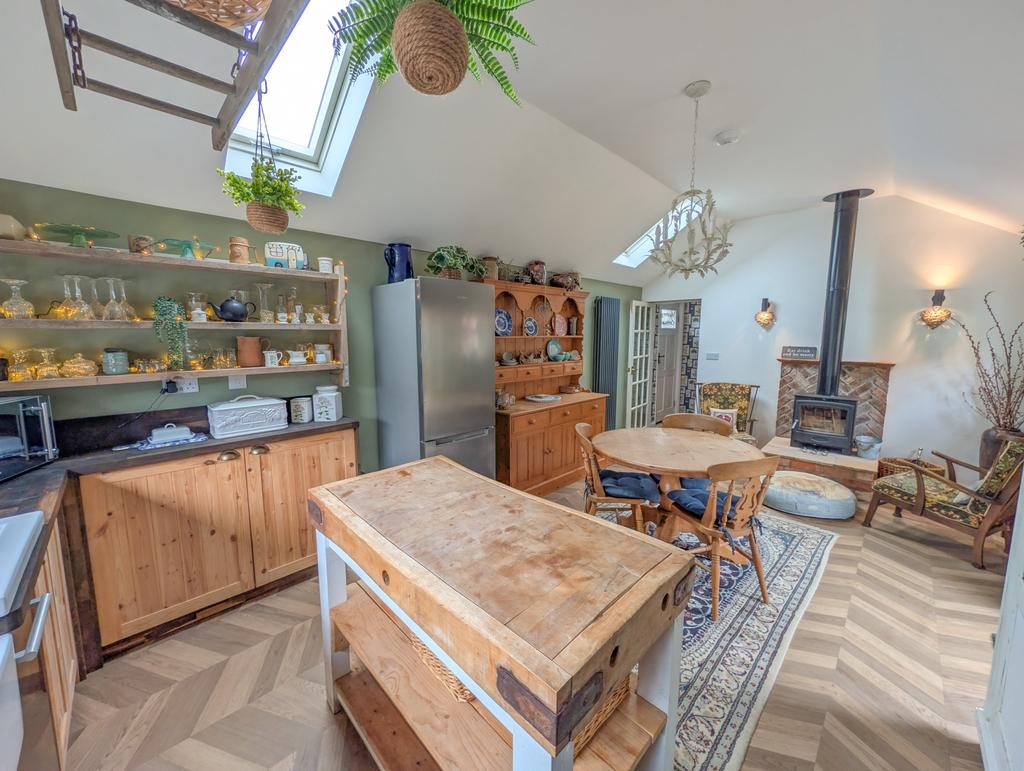 Kitchen diner