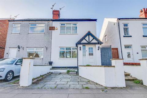 Guildford Road, Southport PR8
