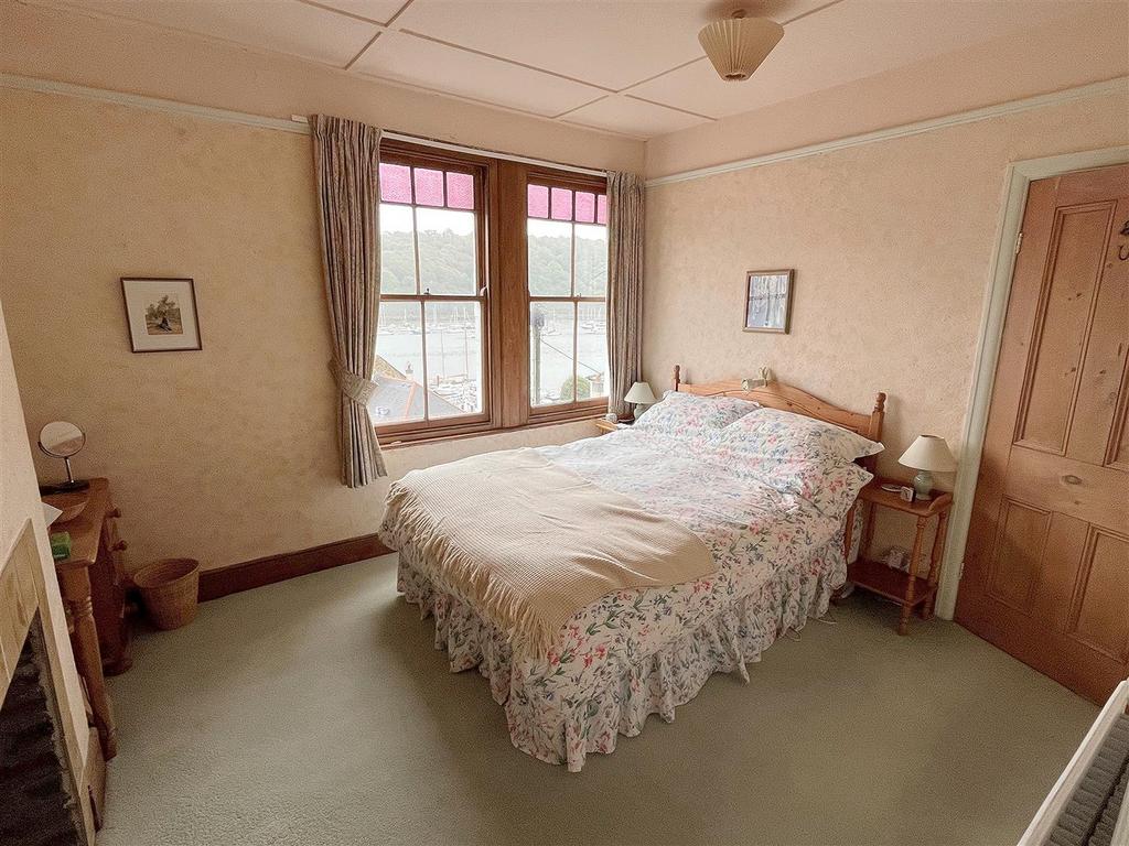 Bedroom One.jpg