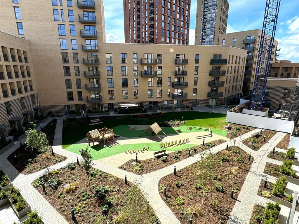 Communal garden.jpg