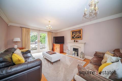 undefined, The Lawns, Hemel Hempstead, HP1