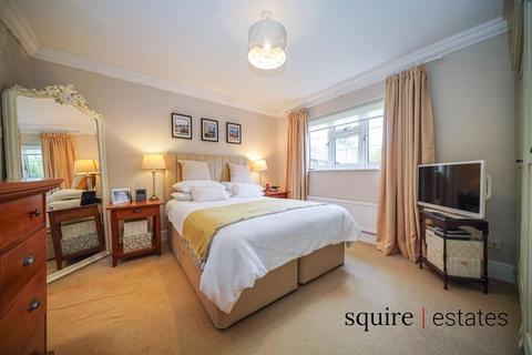 undefined, The Lawns, Hemel Hempstead, HP1