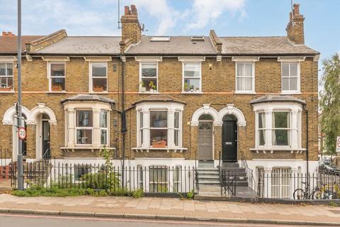 Kenworthy Road, London E9