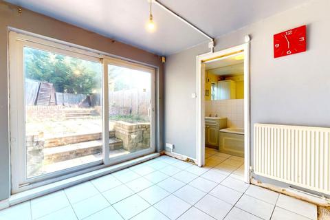 68 Churchdown, Bromley, BR1 5PQ
