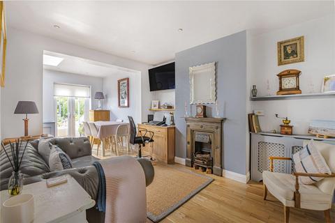 3 bedroom semi-detached house for sale, Bradford Close, Bromley