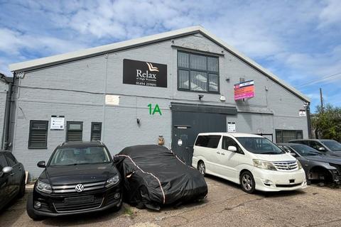 Warehouse to rent, Abercromby Ave High Wycombe HP12 3BW