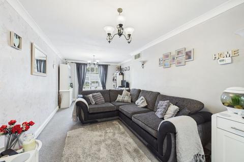 3 bedroom terraced house for sale, Fairfields, Thetford, IP24