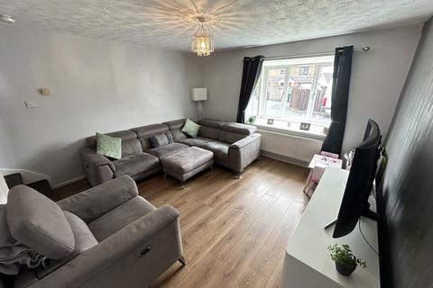 5 Briony Close, Royton, Oldham, OL2 5AL