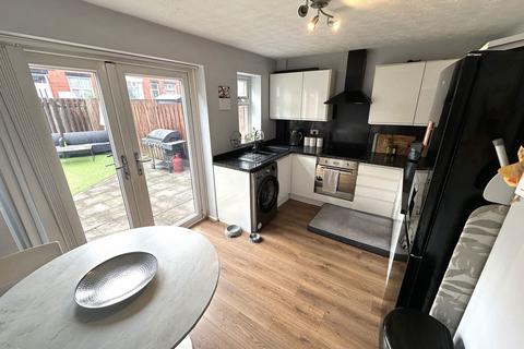 5 Briony Close, Royton, Oldham, OL2 5AL
