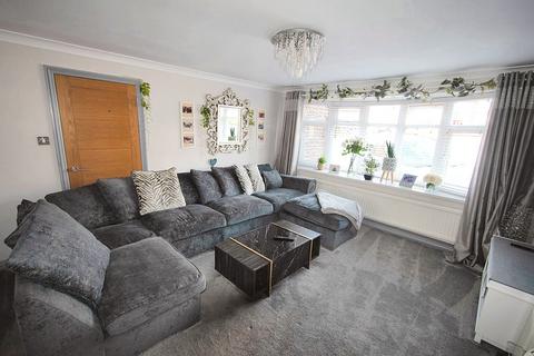 undefined, Rhodfa Fadog, Cwmrhydyceirw, Swansea, SA6