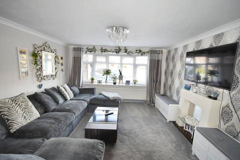 undefined, Rhodfa Fadog, Cwmrhydyceirw, Swansea, SA6