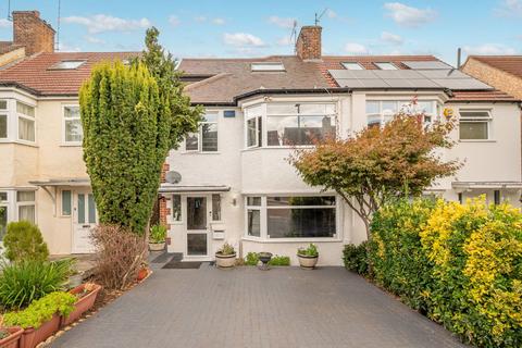 4 bedroom semi-detached house for sale, Dalmeny Road, Oakleigh Park, Barnet, EN5