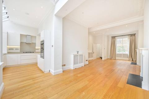 5 bedroom terraced house for sale, Belgrave Gardens, St John's Wood, London, NW8