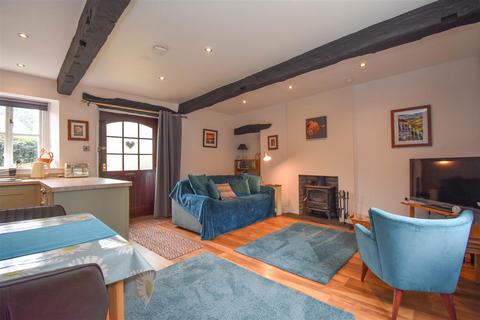 5, Friary Cottages Battlebarrow, Appleby-in-westmorland, CA16 6XT