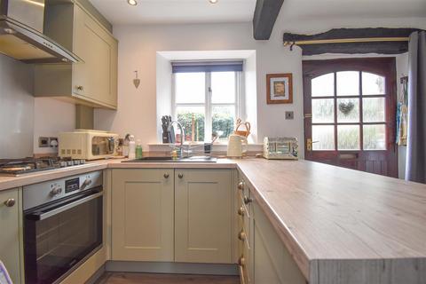 5, Friary Cottages Battlebarrow, Appleby-in-westmorland, CA16 6XT
