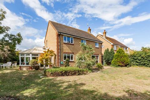 4 bedroom detached house for sale, Bridle Way, Herne Bay