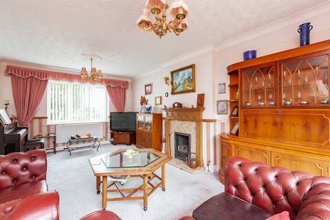 4 bedroom detached house for sale, Bridle Way, Herne Bay