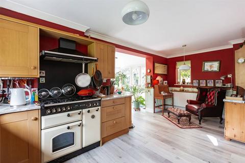 10 Bridle Way, Greenhill, Herne Bay, CT6 7PQ