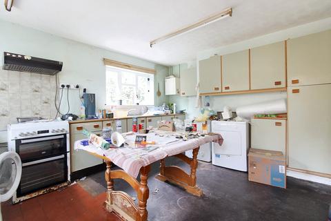 3 bedroom semi-detached house for sale, Waldron Thorns, East Sussex TN21