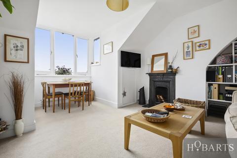 1 bedroom flat for sale, Mount Pleasant Villas, London N4