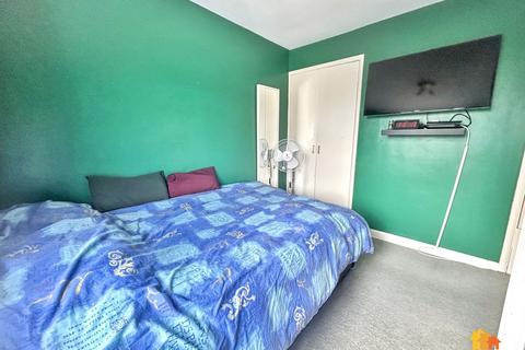 3 bedroom semi-detached house for sale, Upper Belmont Road, Chesham, HP5