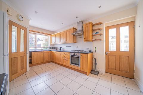 2 bedroom bungalow for sale, Purnells Way, Knowle, B93