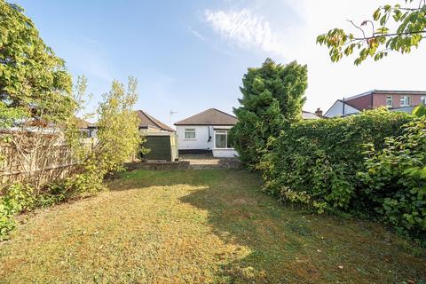 2 bedroom bungalow for sale, Woodford Crescent, Pinner