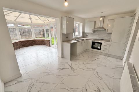 3 bedroom semi-detached house for sale, Highbury Avenue, Fleetwood FY7