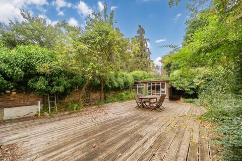 2 bedroom flat for sale, Hornsey Rise, London N19