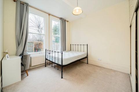 2 bedroom flat to rent, Glazbury Road, London W14