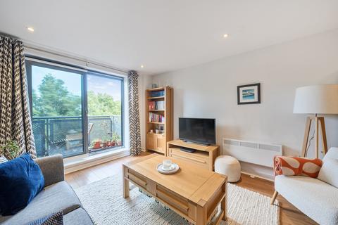 undefined, Chapter Way, London SW19