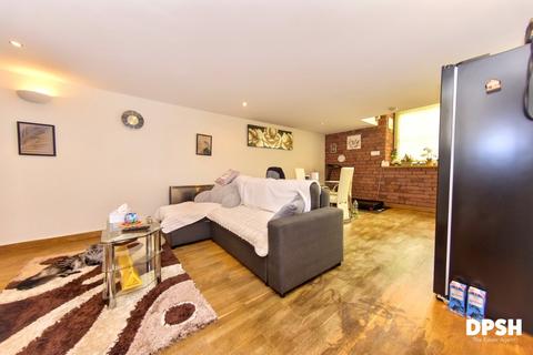 3 bedroom apartment for sale, Flat , Byron Halls, Byron Street, Bradford