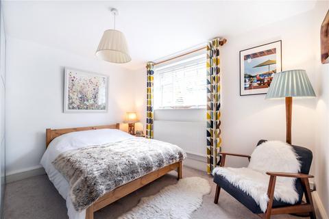 undefined, Onslow Road, Richmond, TW10
