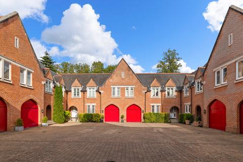 undefined, Virginia Water