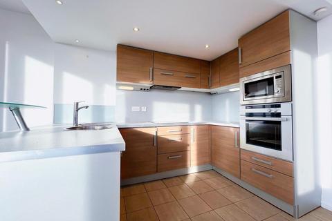 2 bedroom flat to rent, Trinity One, East Street, Leeds
