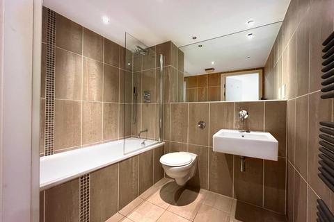 2 bedroom flat to rent, Trinity One, East Street, Leeds