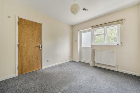 4 bedroom semi-detached house for sale, Potters Gate, Farnham, GU9