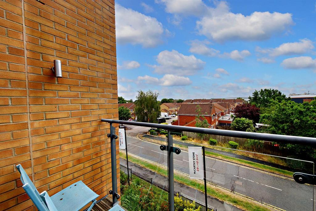 8559132-exterior03-800.JPG