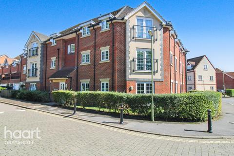 2 bedroom apartment for sale, Elder Crescent, Bordon
