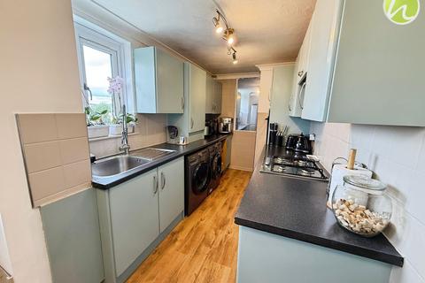 13 Wills Hill, Stanford-le-hope, SS17 7AY