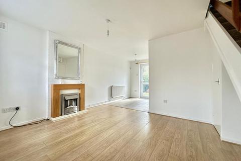 2 bedroom semi-detached house for sale, Birkenshaw Road, Leicester, LE3