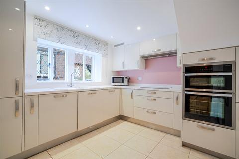 3 bedroom end of terrace house for sale, The Worthies, High Street, Old Amersham, Buckinghamshire, HP7