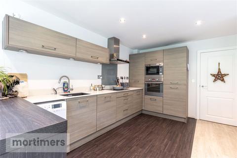 Flat 4, 17 Barrow Brook Close, Barrow, Clitheroe, BB7 9UR